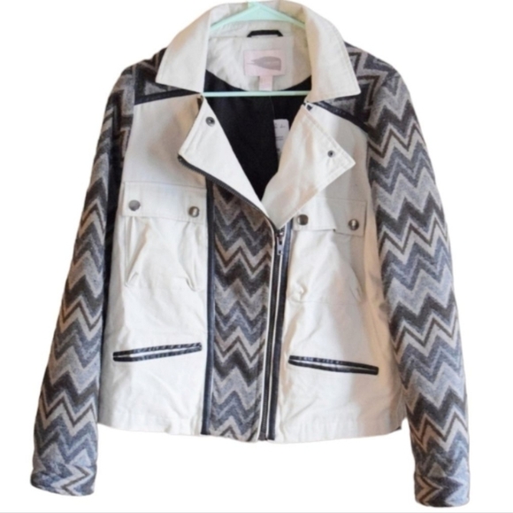 Forever 21 Women's Ivory Gray Chevron Moto Jacket Size Large - Picture 7 of 8